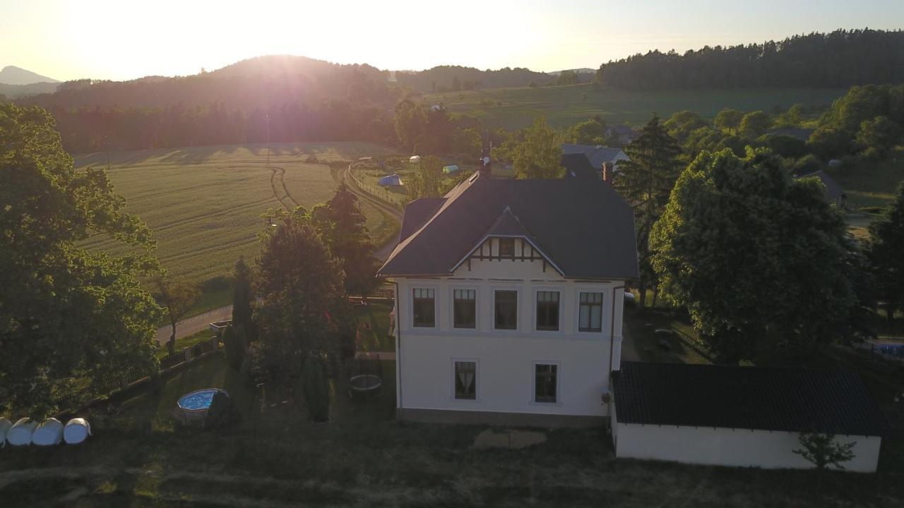 شقة Sulcburg Cetenov المظهر الخارجي الصورة
